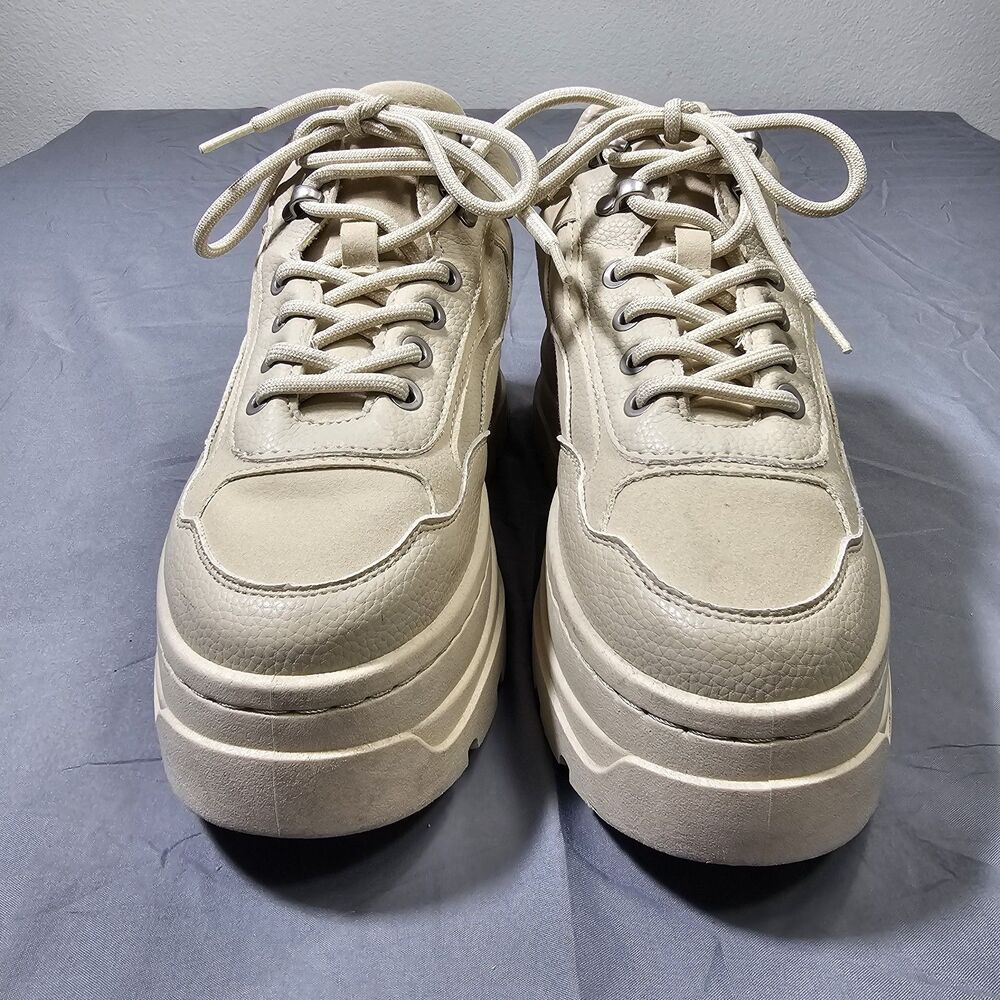 Forever 21 Women's Chunky Platform Sneakers - Beige/Cream size 6